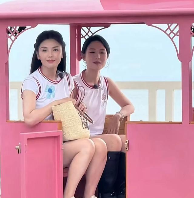 依然鲜明, 得出并非专, 长发自然